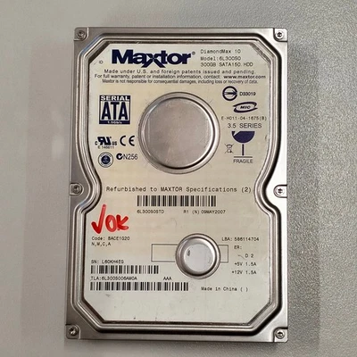 Maxtor DiamondMax 10 300GB 3.5" HDD SATA 1.5Gbps 16MB 7200 RPM 6L300S0 - Image 1 of 4