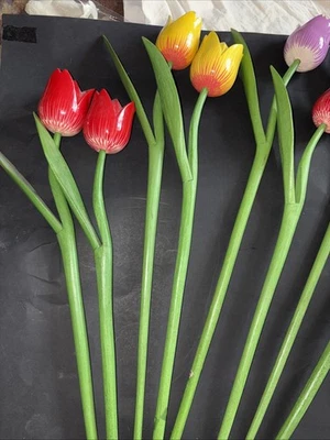Tulipanes de madera, juego de 8 tulipanes de primavera, 21 pulgadas flor madera hecha a mano Foto 1 de 3