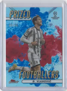 2022-23 Topps Finest UEFA DUSAN VLAHOVIC /50 Blue/Red Prized Footballers Fusion - Picture 1 of 2