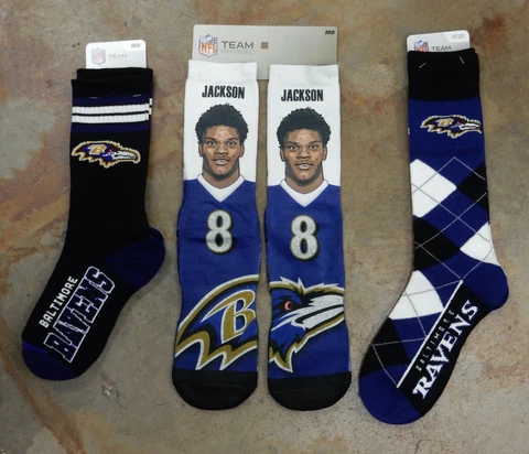 3 Pack NFL Baltimore Ravens Lamar Jackson Gift Set Men Socks Argyle Deuce Medium Cover