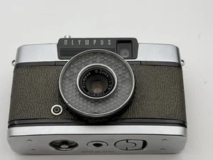 Olympus Pen EE Zuiko 28mm f3.5 Lens Half Frame Camera “ISSUES”(118026) - Picture 1 of 6