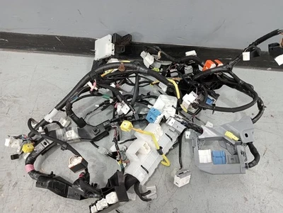 TOYOTA LANDCRUISER WIRING HARNESS 200 SERIES, DASH WIRING HARNESS, 11/07-07/15 2 - image 1 of 4