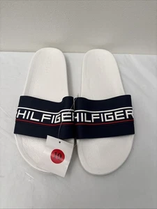 Nuevas sandalias Tommy Hilfiger para hombre talla 10 blancas/azules junto a la piscina - Imagen 1 de 5