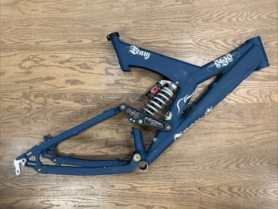 Iron Horse SGS Team Mountain Bike Full Suspension Frame 26” 5th Element Large - Image 1 of 4