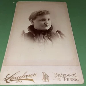 Braddock, Pennsylvania Laughner Studio 6.5”X 4.25” Lady Sitting 19th Century - Picture 1 of 10