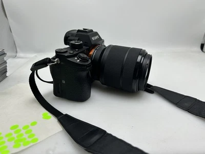 Корпус цифровой беззеркальной камеры Sony A7S II и объектив 28-70 мм OSS FE f/3.5-5.6 - Изображение 1 из 4