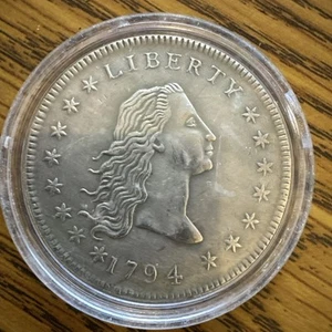 1794 Fließendes Haar Dollar - Souvenir Neuheit Münze - Bild 1 von 6