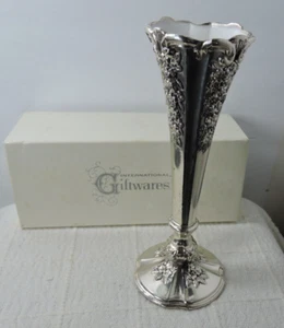 International silver co. silver plated flower vase made in Japan vintage - Picture 1 of 9