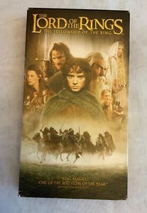 LORD OF THE RINGS THE FELLOWSHIP OF THE RING VHS TAPE MOVIE RATED PG-13 - Imagen 1 de 5