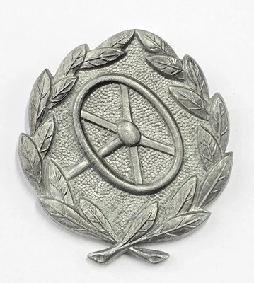 ORIGINAL WW2 German Army Metal Drivers Badge - Image 1 of 2