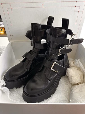 Alexander McQueen 38.5. Rave Biker Buckle Leather Boots Black - Image 1 of 4