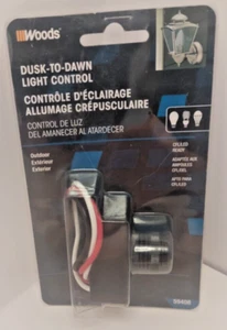Woods Dusk to Dawn Outdoor Light Control Auto On/Off 59408 - Picture 1 of 5