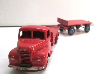 Dinky Toys, 422  Fordson Thames Flat Truck with Trailer,     No Box    Original, - Image 1 of 4
