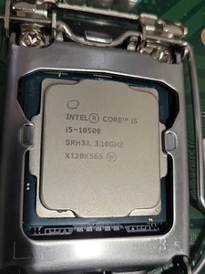 Intel Core i5-10500 SRH3A 3.10GHZ LGA 1200 6 Core Processor - Photo 1/1