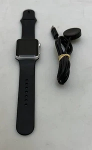 APPLE WATCH SERIES 1 1ST GEN 42MM GREY WITH STRAP WORKS PERFECT BARGAIN - Picture 1 of 10