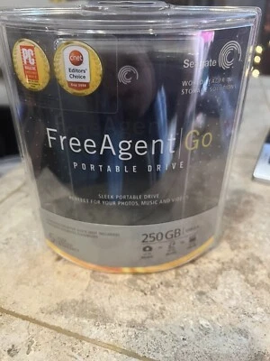 Seagate FreeAgent Go 250GB USB 2.0 Portable Drive - Image 1 of 3