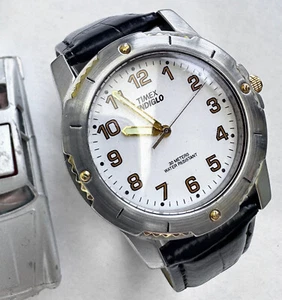 Timex VTG 1998 Gold-Silver Tone INDIGLO Analog Luminous Hands Men's 38mm Watch - Picture 1 of 4