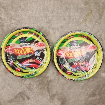 Hotwheels 1997/1998 Vintage Paper Party Plates 8.5 inch Lot of 2 Hallmark - Image 1 of 4