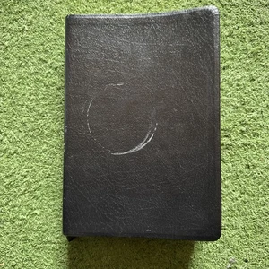 ZONDERVAN Life Application Study Bible New International Version NIV Black Gold - Picture 1 of 5