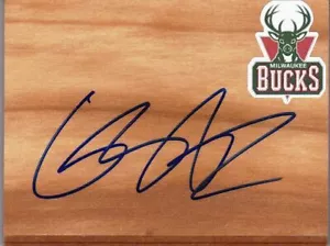 Milwaukee Bucks Caron Butler pavimento firmato certificato di autenticità - Foto 1 di 1