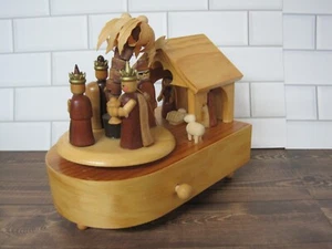 Enesco Wooden Nativity Rotating Wisemen Music Box Figure Silent Night - Picture 1 of 10