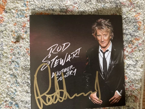ROD STEWART AUTOGRAPHED CD BOOKLET * SOLD OUT PROMOTION * ROCK LEGEND * FACES Cover