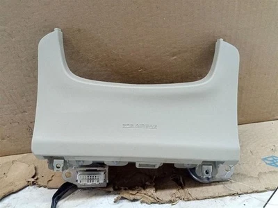2010 - 2015 TOYOTA PRIUS LEFT DRIVER SIDE KNEE AIR BAG OEM Foto 1 de 4