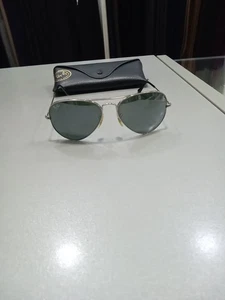 Ray-ban Aviator Rb3025 Tg55 Argento Lenti Specchio Argento Ottime Condiz. A900 - Foto 1 di 22