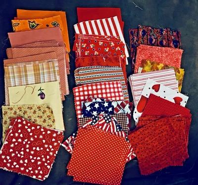 De colección 100 Tonos de Rojo Surtido Florales Novedades Sólidos etc Precortados 5" Bloques #2 Foto 1 de 4