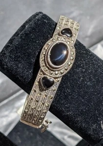 Brazalete ancho vintage de plata de ley 925 marcasita corazón ovalado ónix 7,25 - Imagen 1 de 9