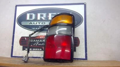 Conjunto de luz trasera SUBURBAN 1500 izquierda 04 05 06 LH LUZ TRASERA EXTERIOR Foto 1 de 2