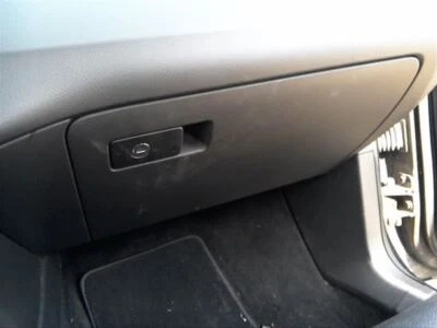 Guantera Passat 2010 313775 Foto 1 de 4