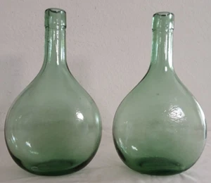 2 bottiglie piatte in vetro verde 8,3" alte vintage - Foto 1 di 24