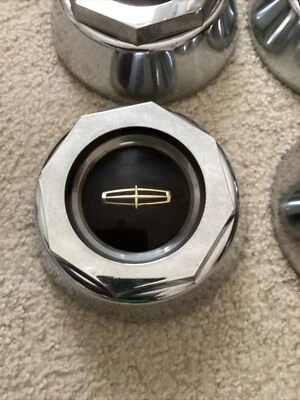 Tapacubos tapa central Ford E3VC-1141-AA Lincoln 4 1/2" tapa ancha 1 pieza Foto 1 de 4