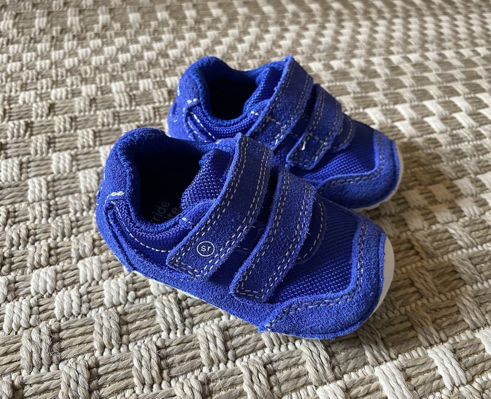 novo Tênis STRIDE RITE SM Mason Azul Camurça - Meninos 3 W de Largura - Imagem 1 de 4