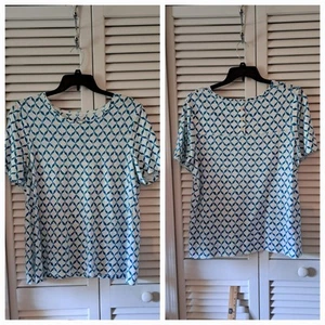 Chicos Size 2 (L) Button Back Slub Tee Blue & white Scoop Neck Short Sleeve Top - Picture 1 of 11