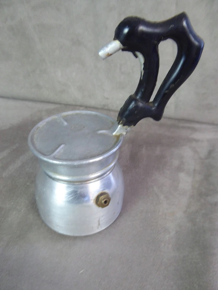 CAFETIERE EXPRESSO ITALIENNE, ancienne, une tasse. - Photo 1/4