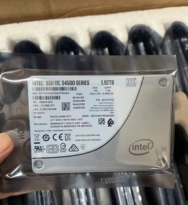 Intel DC S4500 Series 1,92TB SSDSC2KB019T7 2,5" SATA III SSD Solid State Drive - Bild 1 von 4