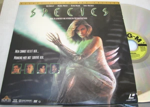 LASERDISC: SPECIES... MEN CANNOT RESIST HER....MANKIND MAY NOT SURVIVE HER - Picture 1 of 2