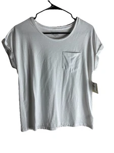 NWT Max Studio Favorite Tee Sz Small . White /Pocket - Picture 1 of 4