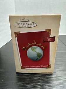 Adorno de recuerdo de Navidad Hallmark 2003 Feliz Navidad Mundo Luz y sonido - Imagen 1 de 4