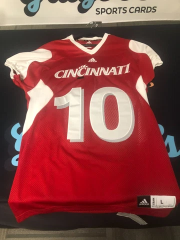 Cincinnati Bearcats jersey Size Large Cover