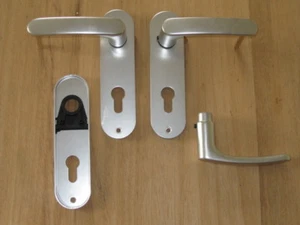 FSB Türbeschlag Mod. 1014/1415 Kurzschild Türdrücker Türgriff PZ Alu natur F1 - Bild 1 von 1