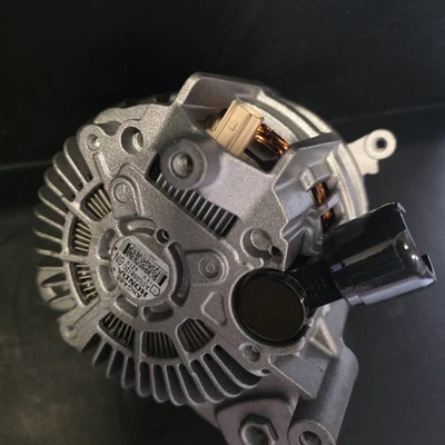 Honda Accord Sport 2013 a 2017 2,4 L automático CVT alternador OEM Reeman por casa rodante Foto 1 de 4