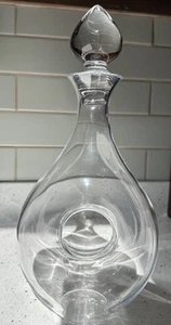 Lenox Tuscany Classics Collection Pierced Decanter with Stopper 32 Oz W/box(#25) - Picture 1 of 7