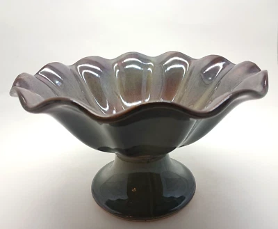 Frutero con patas de cerámica vintage WCL borde festoneado esmaltado azul verde Foto 1 de 4