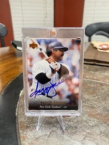 1994 upper deck reggie jackson autograph Certificate of Authenticity included - Picture 1 of 3