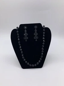 Collana Vintage Jet Black Face Vetro Perline 15” con Orecchini Pendenti Lunghi - Foto 1 di 12