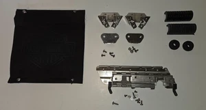 OEM Harley Davidson 1993-2013 Down Right Side Saddlebag hardware, Latch, Hinge - Bild 1 von 1