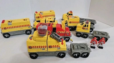 Matchbox Magna Wheels City Saver Mission Toys R Us Exclusive 2003 Partial Set - Image 1 of 4